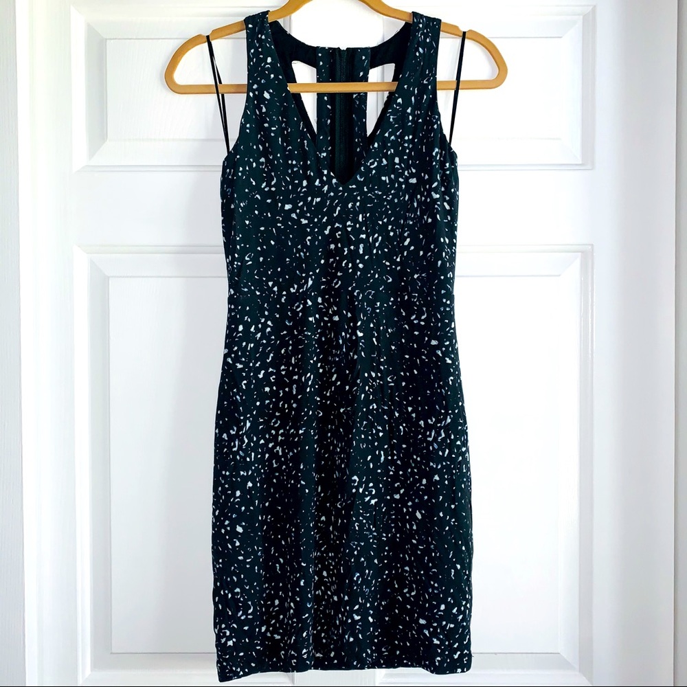Tart Printed Sleeveless Mini Sheath Dress Sz S